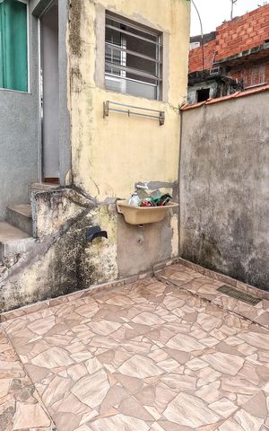 Casa para alugar com 30m², 1 quarto e sem vaga