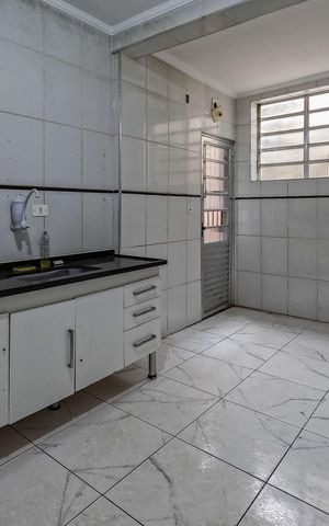 Casa para alugar com 60m², 2 quartos e sem vaga
