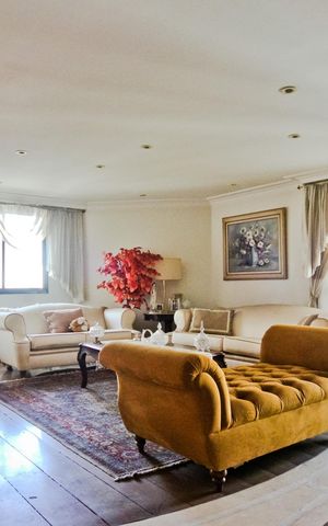 Apartamento à venda com 170m², 2 quartos e 3 vagas