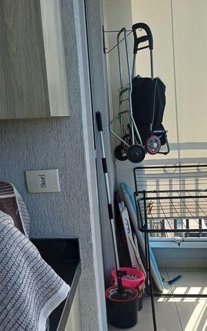 Apartamento à venda com 72m², 3 quartos e 2 vagas Apartamento à venda com 72m², 3 quartos e 2 vagasVaranda