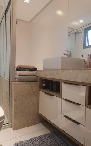 Apartamento para alugar com 167m², 3 quartos e 2 vagasBanheiro 3/suíte 