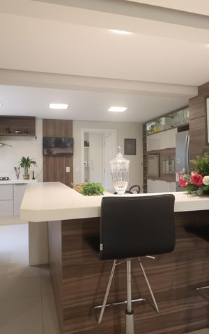 Apartamento para alugar com 167m², 3 quartos e 2 vagasCozinha - Armários