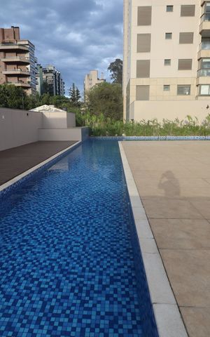 Apartamento para alugar com 167m², 3 quartos e 2 vagasÁrea comum - Piscina