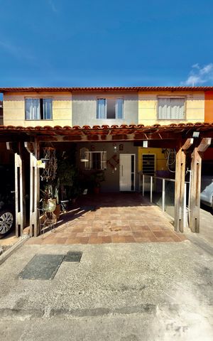 Casa de condomínio para alugar com 100m², 2 quartos e 1 vagaFachada