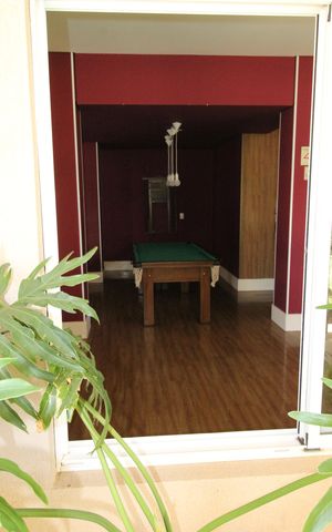 Apartamento para alugar com 75m², 2 quartos e 2 vagasÁrea comum - Sala de Jogos