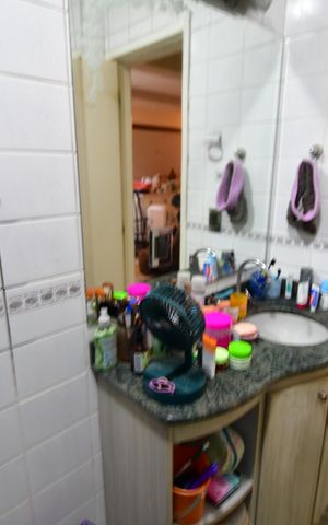 Apartamento à venda com 84m², 2 quartos e 1 vagaBanheiro Social