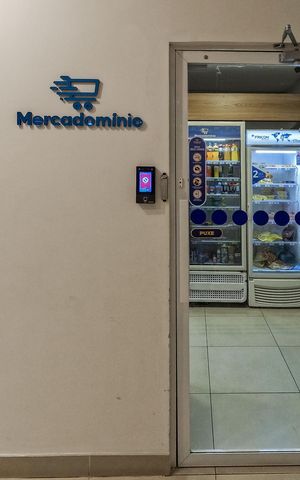 Apartamento para alugar com 57m², 2 quartos e 1 vaga