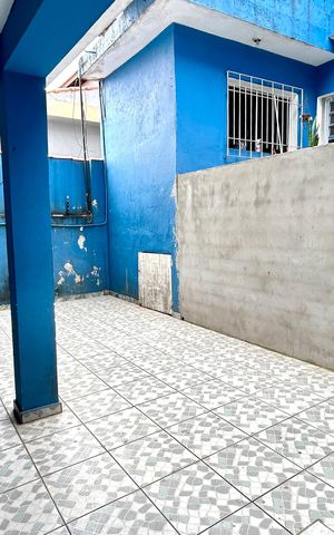 Casa para alugar com 90m², 2 quartos e 2 vagasQuintal - Churrasqueira 
