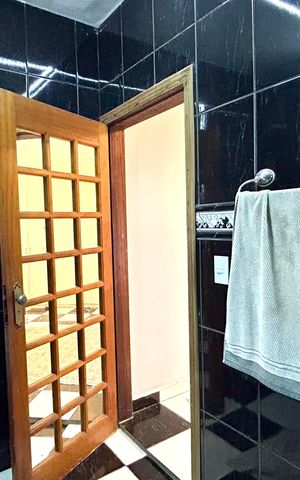 Casa para alugar com 90m², 2 quartos e 2 vagasBanheiro da Suíte