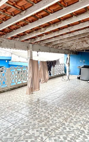 Casa para alugar com 90m², 2 quartos e 2 vagasÁrea de Serviço