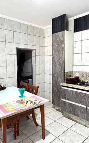 Casa para alugar com 90m², 2 quartos e 2 vagasCozinha