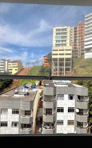 Apartamento para alugar com 75m², 2 quartos e 2 vagasVista da Suíte 