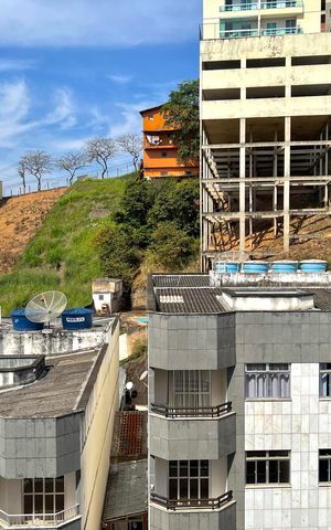 Apartamento para alugar com 75m², 2 quartos e 2 vagasVista da Suíte 