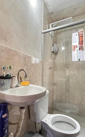 Casa de condomínio à venda com 70m², 3 quartos e 1 vaga