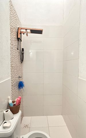 Casa de condomínio à venda com 70m², 3 quartos e 1 vaga