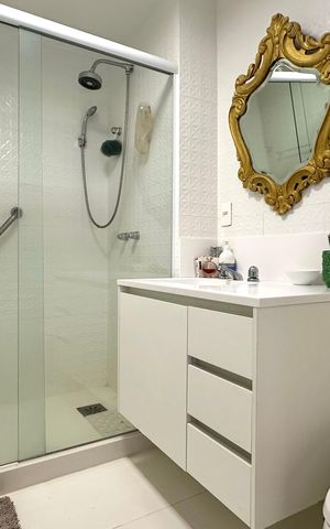 Apartamento para alugar com 314m², 4 quartos e 2 vagas