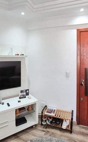 Apartamento à venda com 74m², 2 quartos e 2 vagas Apartamento à venda com 74m², 2 quartos e 2 vagasSala