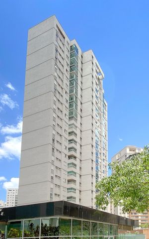 Apartamento à venda com 77m², 2 quartos e 2 vagas Apartamento à venda com 77m², 2 quartos e 2 vagasFachada