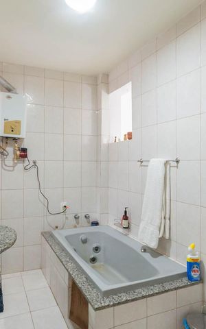 Casa para alugar com 230m², 4 quartos e sem vagaBanheiro 1