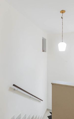 Casa para alugar com 230m², 4 quartos e sem vagaEscada