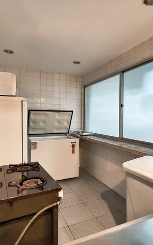 Apartamento à venda com 125m², 4 quartos e 2 vagas Apartamento à venda com 125m², 4 quartos e 2 vagasÁrea comum - Salão de festas