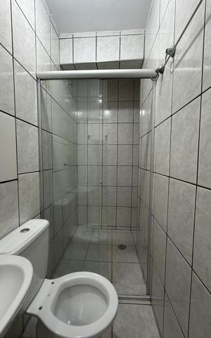 Casa à venda com 48m², 2 quartos e 1 vaga Casa à venda com 48m², 2 quartos e 1 vagaBanheiro Social