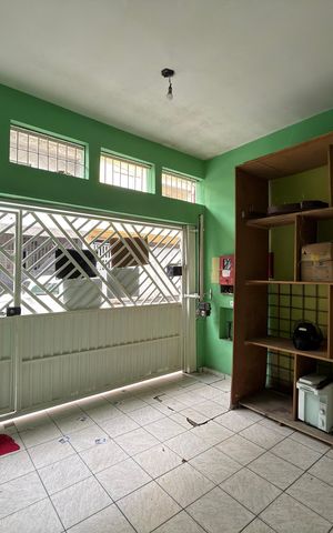 Casa à venda com 48m², 2 quartos e 1 vaga Casa à venda com 48m², 2 quartos e 1 vagaGaragem