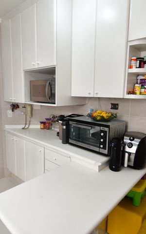 Apartamento à venda com 98m², 3 quartos e 2 vagasCozinha