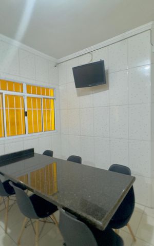 Casa para alugar com 290m², 3 quartos e 6 vagas Casa para alugar com 290m², 3 quartos e 6 vagasCozinha