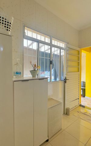 Casa para alugar com 290m², 3 quartos e 6 vagas Casa para alugar com 290m², 3 quartos e 6 vagasÁrea de Serviço