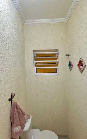 Casa para alugar com 290m², 3 quartos e 6 vagas Casa para alugar com 290m², 3 quartos e 6 vagasBanheiro 3