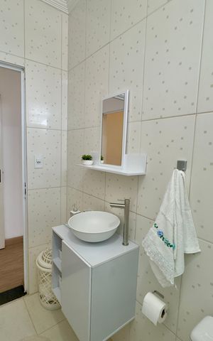 Casa para alugar com 290m², 3 quartos e 6 vagas Casa para alugar com 290m², 3 quartos e 6 vagasBanheiro 2