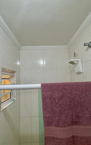 Casa para alugar com 290m², 3 quartos e 6 vagas Casa para alugar com 290m², 3 quartos e 6 vagasBanheiro 1