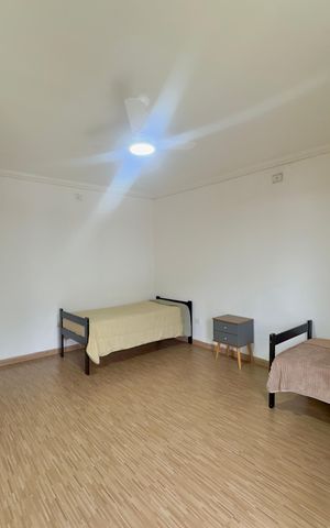 Casa para alugar com 290m², 3 quartos e 6 vagas Casa para alugar com 290m², 3 quartos e 6 vagasQuarto 1