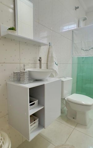 Casa para alugar com 290m², 3 quartos e 6 vagas Casa para alugar com 290m², 3 quartos e 6 vagasBanheiro 2