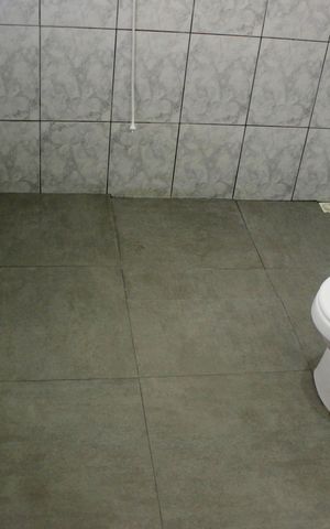 Casa à venda com 200m², 6 quartos e 3 vagasBanheiro (casa 3)