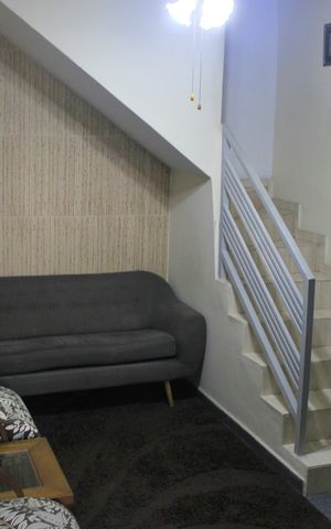 Casa à venda com 200m², 6 quartos e 3 vagasSala (casa 1)