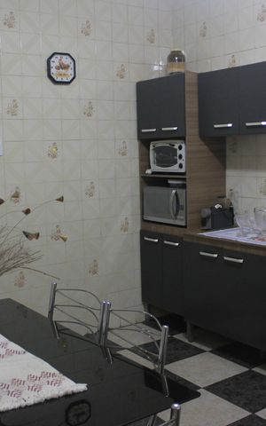 Casa à venda com 200m², 6 quartos e 3 vagasCozinha (casa 1)