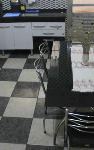 Casa à venda com 200m², 6 quartos e 3 vagasCozinha (casa 1)