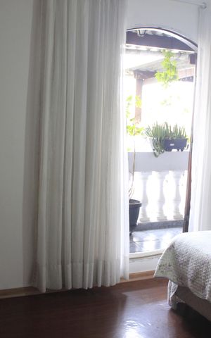 Casa à venda com 200m², 6 quartos e 3 vagasSuíte (casa 1)