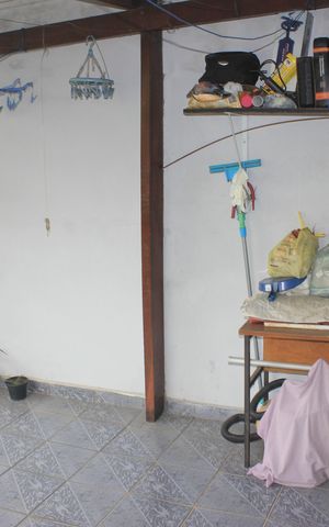 Casa à venda com 200m², 6 quartos e 3 vagasSacada e varanda (casa 1)