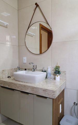 Casa para alugar com 286m², 2 quartos e 5 vagasBanheiro Social