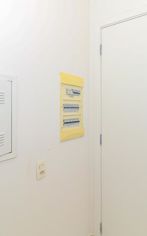 Apartamento para alugar com 290m², 4 quartos e 5 vagas Apartamento para alugar com 290m², 4 quartos e 5 vagasQuarto de Serviço