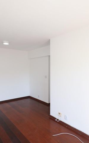 Apartamento à venda com 73m², 3 quartos e 1 vaga Apartamento à venda com 73m², 3 quartos e 1 vagaSala