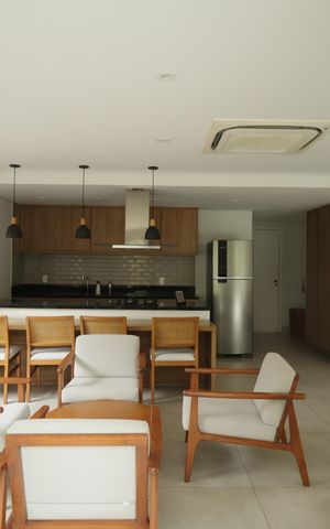 Apartamento à venda com 74m², 2 quartos e 1 vaga Apartamento à venda com 74m², 2 quartos e 1 vagaSalão de Festas