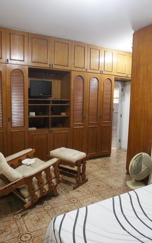 Casa à venda com 650m², 4 quartos e 10 vagasQuarto Suíte