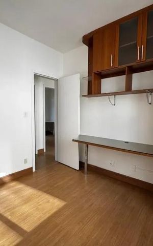 Apartamento à venda com 93m², 3 quartos e 2 vagas Apartamento à venda com 93m², 3 quartos e 2 vagasQuarto