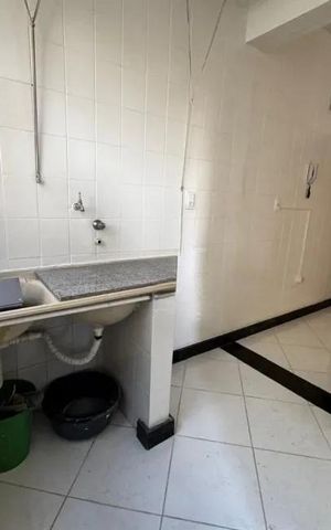 Apartamento à venda com 93m², 3 quartos e 2 vagas Apartamento à venda com 93m², 3 quartos e 2 vagasÁrea de serviço