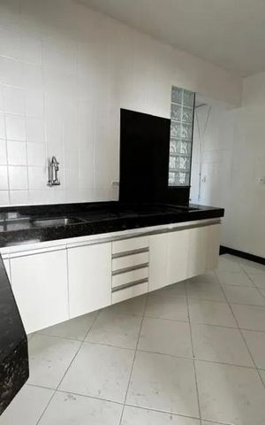 Apartamento à venda com 93m², 3 quartos e 2 vagas Apartamento à venda com 93m², 3 quartos e 2 vagasCozinha