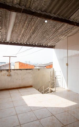 Casa para alugar com 170m², 2 quartos e 2 vagas Casa para alugar com 170m², 2 quartos e 2 vagasTerraço